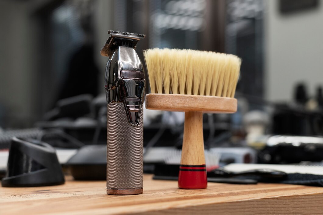 Jak wybrać idealne akcesoria i urządzenia dla twojego salonu fryzjerskiego?